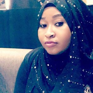 Meet your Posher, Luuleey